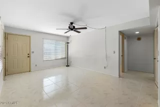 Photo #4: 6231916 Listing