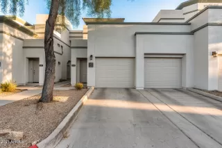 Photo #1: 6232026 Listing