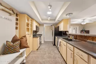 Photo #6: 6232145 Listing 