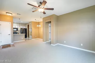 Photo #4: 6232158 Listing