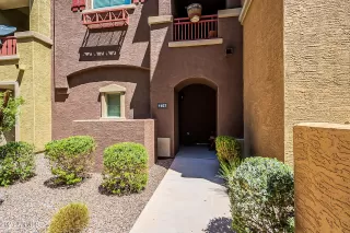 Photo #2: 6232287 Listing 