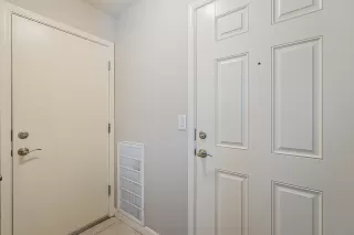 Photo #4: 6232287 Listing 