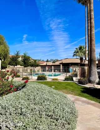 Photo #5: 6232320 Listing 