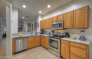 Photo #4: 6232382 Listing