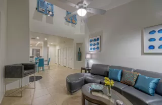 Photo #5: 6232382 Listing