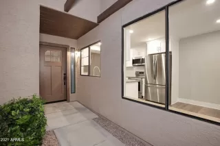 Photo #4: 6232394 Listing