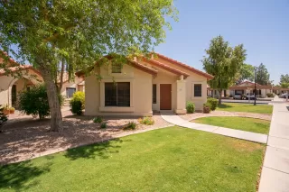 Photo #3: 6232518 Listing