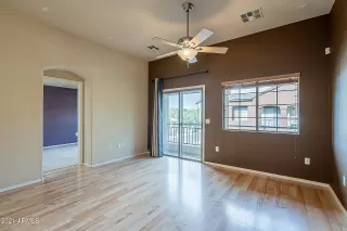 Photo #4: 6232590 Listing 