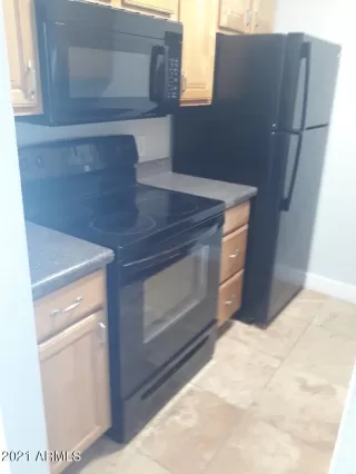 Photo #2: 6232813 Listing