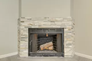 Photo #5: 6232913 Listing