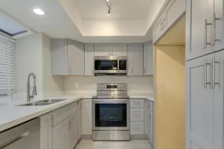 Photo #6: 6232913 Listing