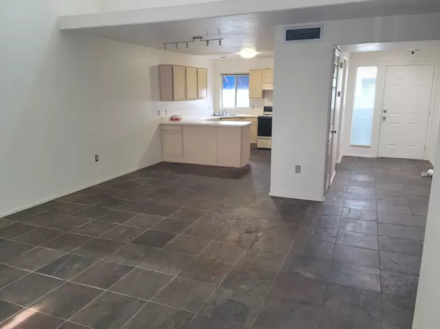 MLS: 6233052 Condo For Sale