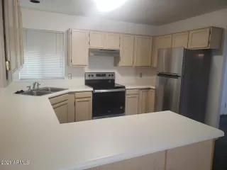 Photo #2: 6233052 Listing