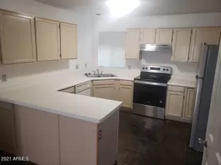 Photo #3: 6233052 Listing