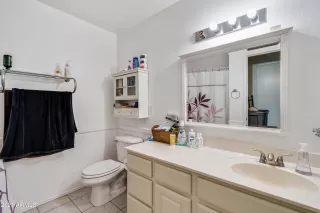 Photo #5: 6233646 Listing