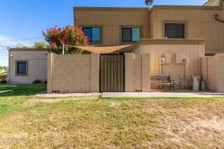 Photo #2: 6233674 Listing