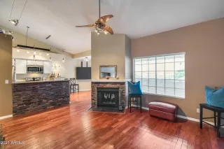 Photo #4: 6233731 Listing 