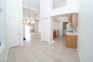 Photo #4: 6233778 Listing 