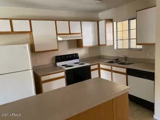 Photo #3: 6233795 Listing