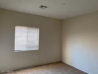 Photo #6: 6233795 Listing