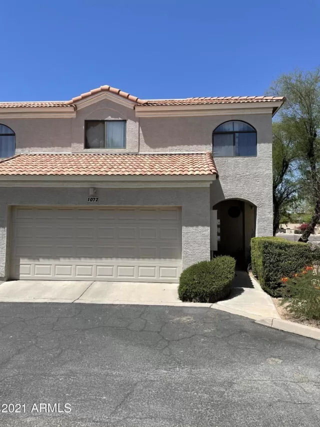 MLS: 6233840 Condo For Sale