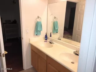 Photo #6: 6233840 Listing 