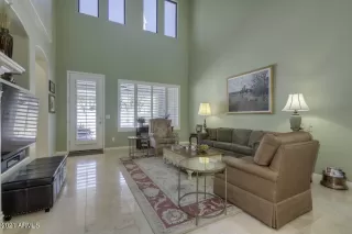 Photo #5: 6234011 Listing