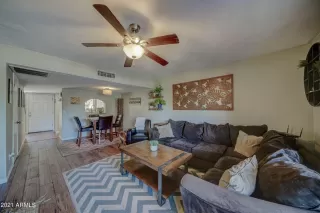 Photo #3: 6234137 Listing