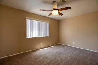 Photo #6: 6234200 Listing