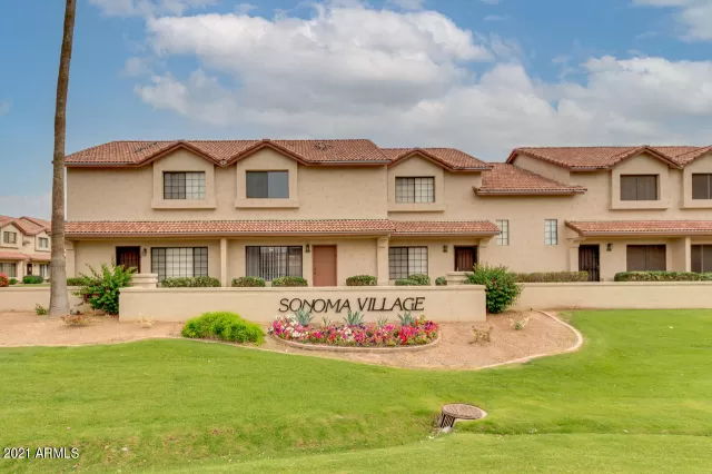 MLS: 6234278 Condo For Sale