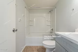 Photo #4: 6234432 Listing