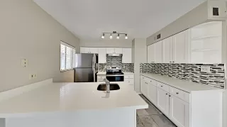 Photo #3: 6234586 Listing