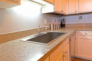 Photo #5: 6234930 Listing