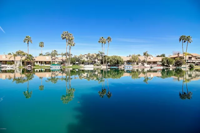 MLS: 6234997 Condo For Sale