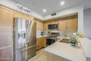 Photo #5: 6234997 Listing