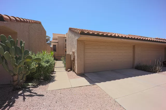 MLS: 6235034 Condo For Sale