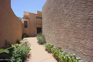 Photo #1: 6235034 Listing 