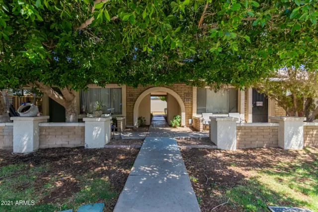 MLS: 6235275 Condo For Sale