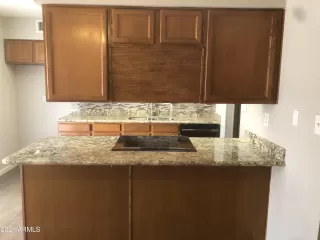 Photo #4: 6235463 Listing