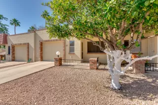 Photo #2: 6235485 Listing 