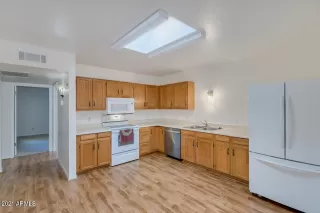 Photo #6: 6235485 Listing 