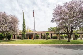 Photo #4: 6235592 Listing 