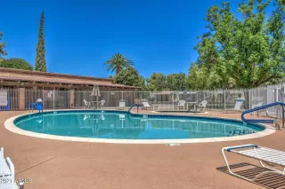 Photo #6: 6235592 Listing 
