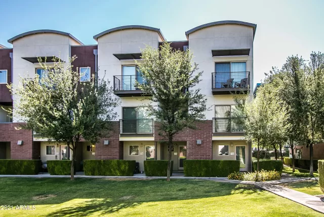 MLS: 6235604 Condo For Sale