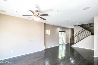 Photo #6: 6235604 Listing