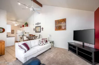 Photo #1: 6235642 Listing