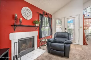 Photo #4: 6235642 Listing