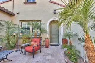 Photo #5: 6235698 Listing