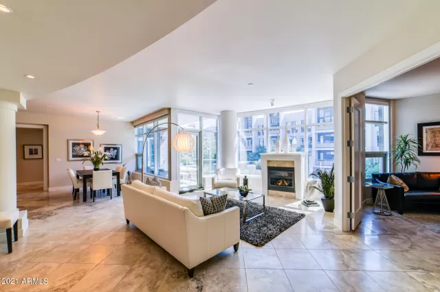 MLS: 6235731 Condo For Sale