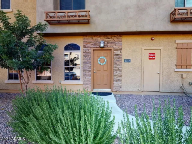 MLS: 6235744 Condo For Sale